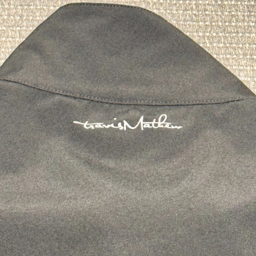 TravisMathew Men's‎ Quarter Zip Pullover Black Grey Golf Jacket Size Large